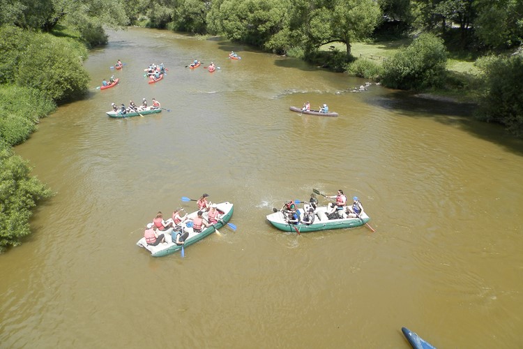 školní výlet řeka Sázava vodní bitva