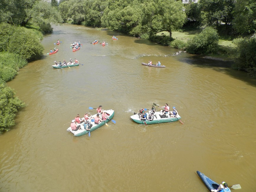 školní výlet řeka Sázava vodní bitva