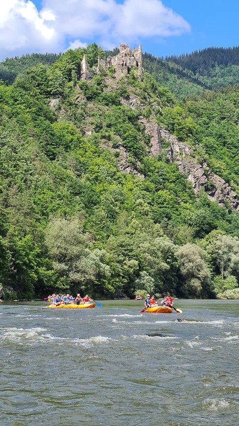 školní výlet řeka Váh