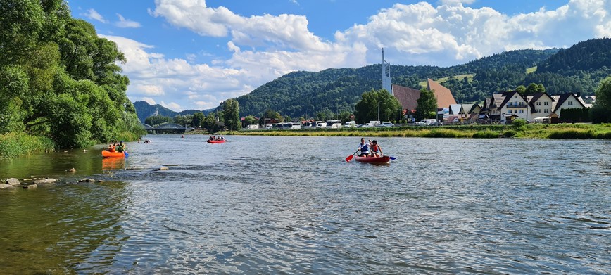 vodácký zájezd Dunajec lodě