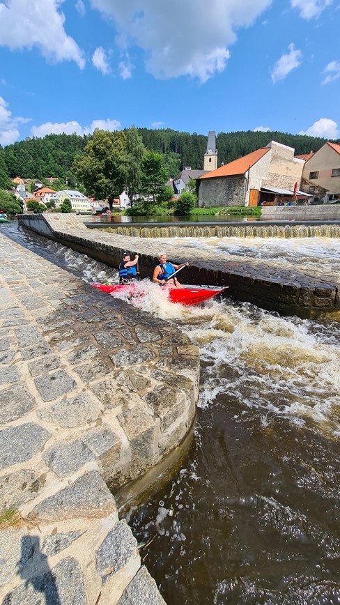 zájezd řeka Vltava jez Rožmberk
